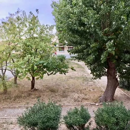 Le St Martin, T2 Parking, Cave, Wifi, Proche Centre