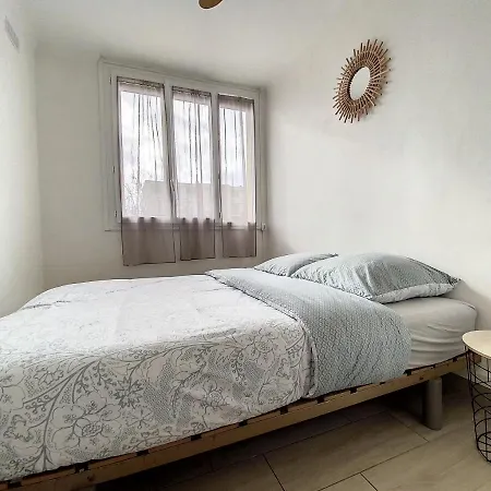 Le St Martin, T2 Parking, Cave, Wifi, Proche Centre